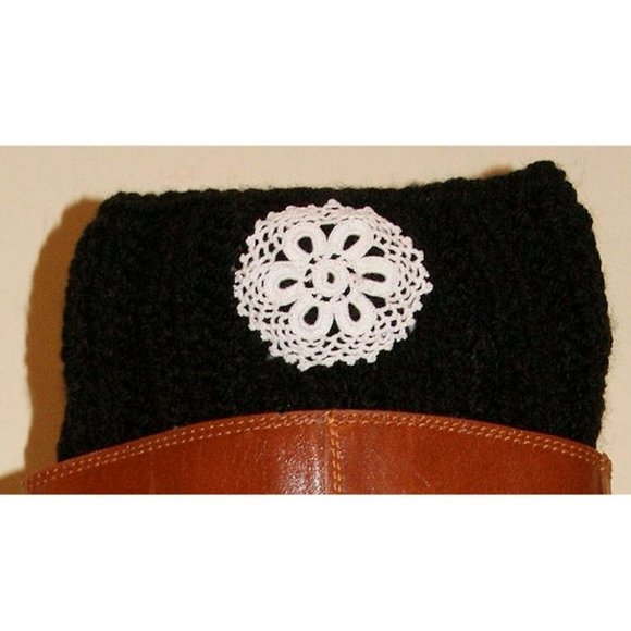 Women's Fingerless Gloves / Mittens Boot Cuffs Set Cottagecore Black White Knit - Picture 7 of 10